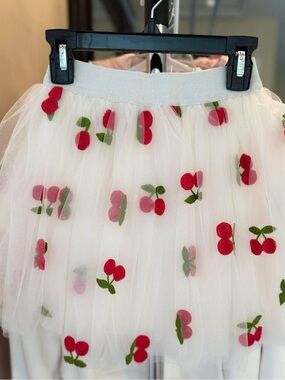 White Cherry Embroidered Tulle Skirt Girls Size 10